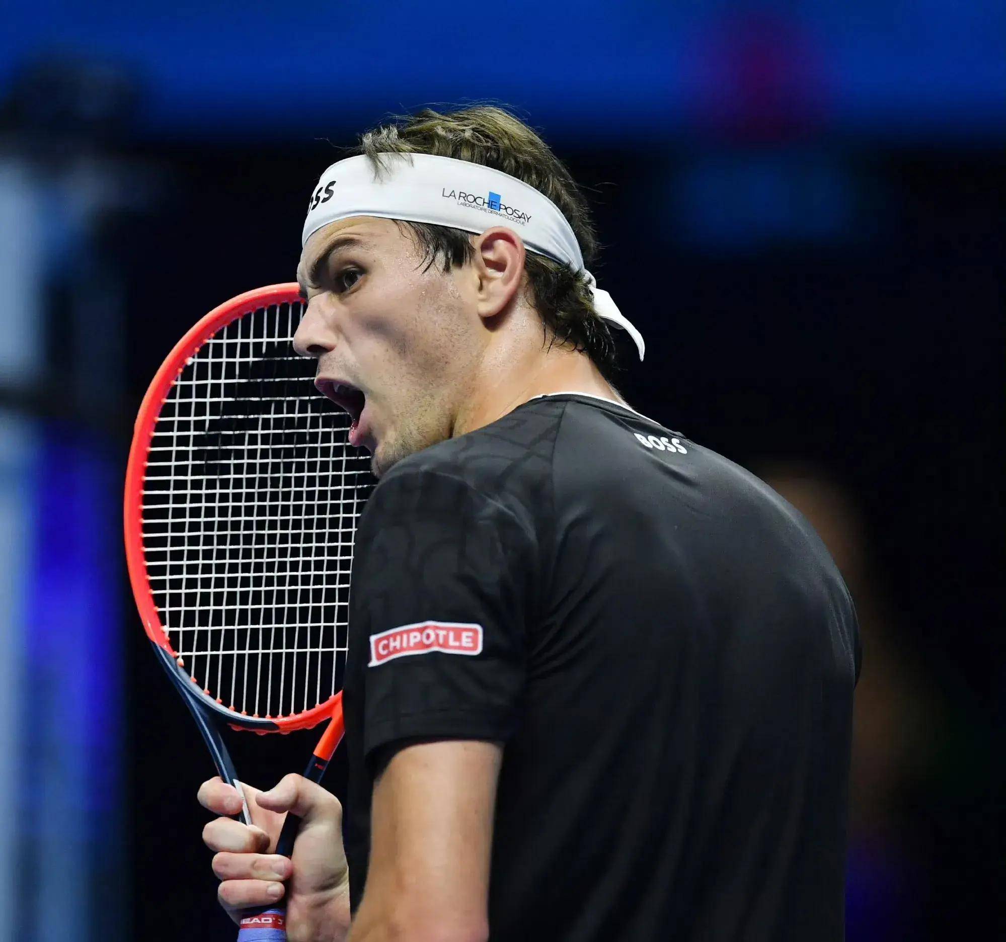 开云体育官网-年终总决赛横扫联合杯，兹维列夫关键制胜